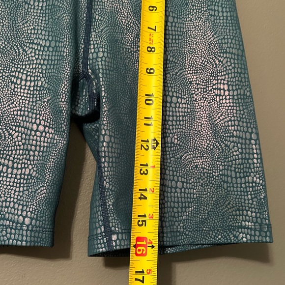 NWT Lot of Calvin Klein Performance Sz Small High Waist Biker Athletic Shorts! - Picture 5 of 14